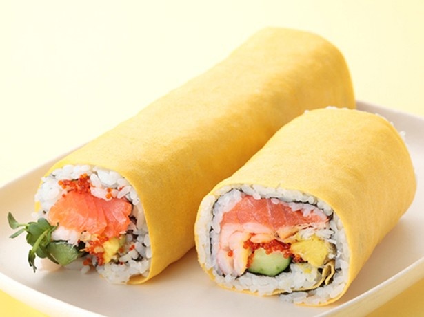 ヴィ パレットのシーフード＆アボカドのハッピーセブンロール(980円、ハーフ500円)