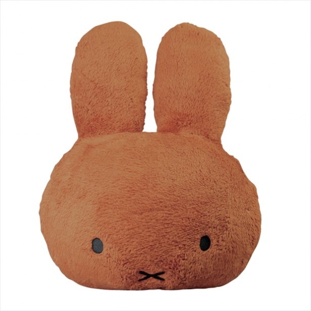 【写真を見る】ラストゲット賞のメラニーまるっこクッションもキュート！
