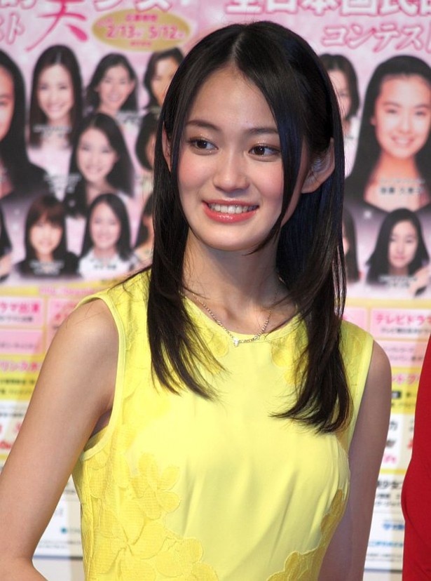 前回大会のグランプリでアイドルグループ・X21のリーダー吉本実憂さん
