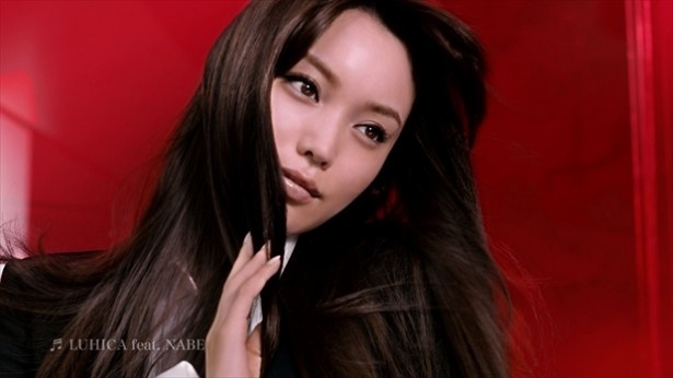 蛯原友里さん