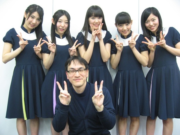 2014年2月10日、エイベックス・大阪営業所にて。