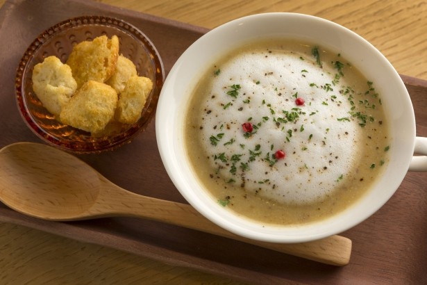 日替わりスープのサツマイモのポタージュ（soup Cafe MON）