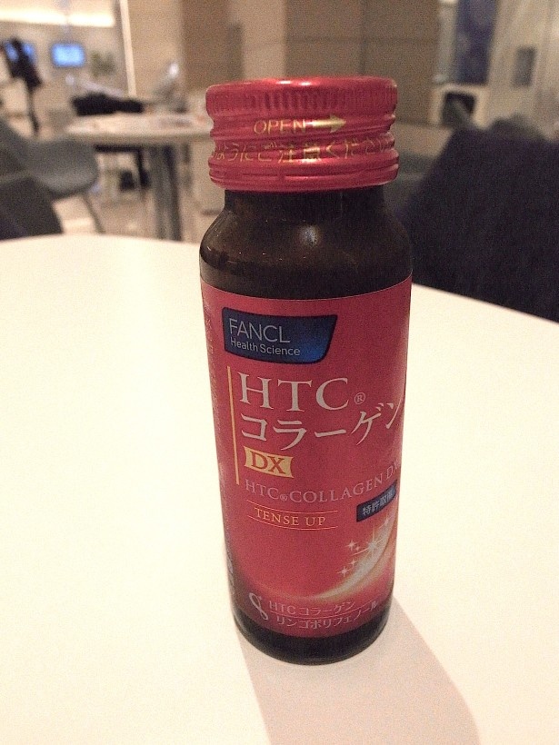 入る前にコラーゲンドリンクを飲んで、肌の活性化を促進