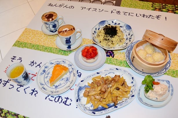 コラボメニューも味わえる