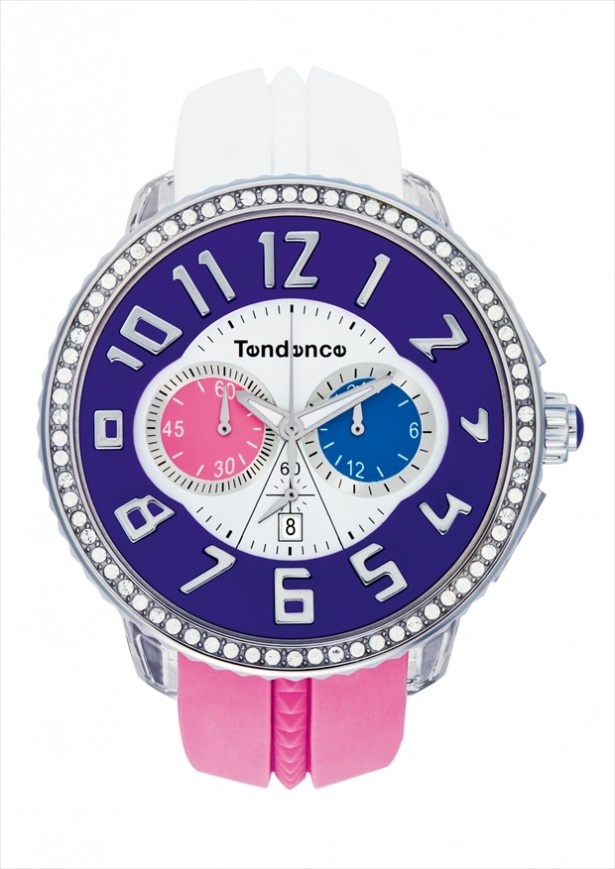 【写真を見る】コーデのアクセントに！ビビッドなカラーの「Tendence CRAZY」