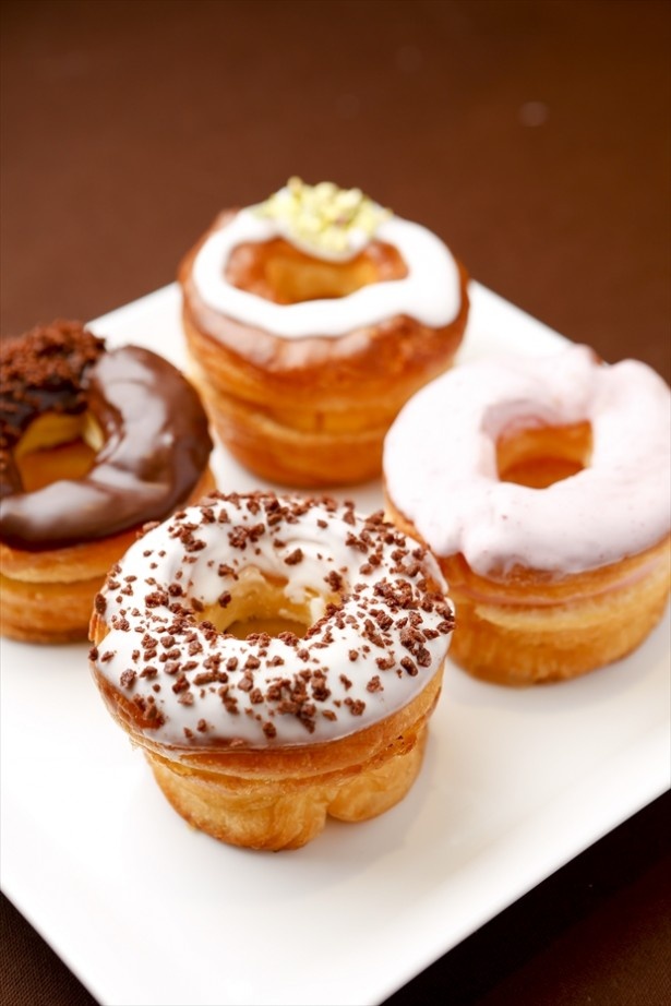 ニューヨーク発の“クロナッツ”が食べられる！大阪エリアの注目店を紹介