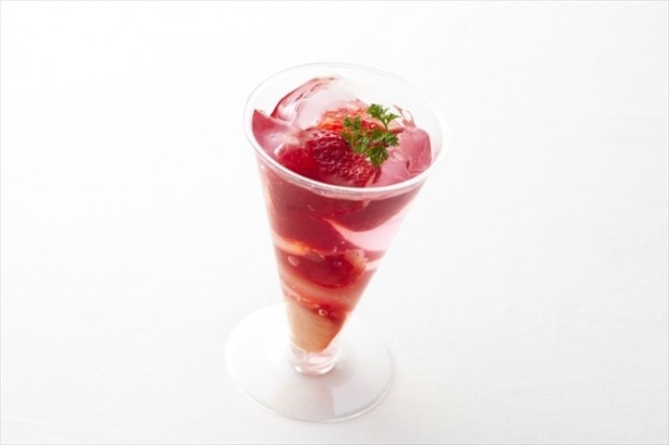 「フルーツJ」の「さくらももいちごの桜ポンチジュレ」