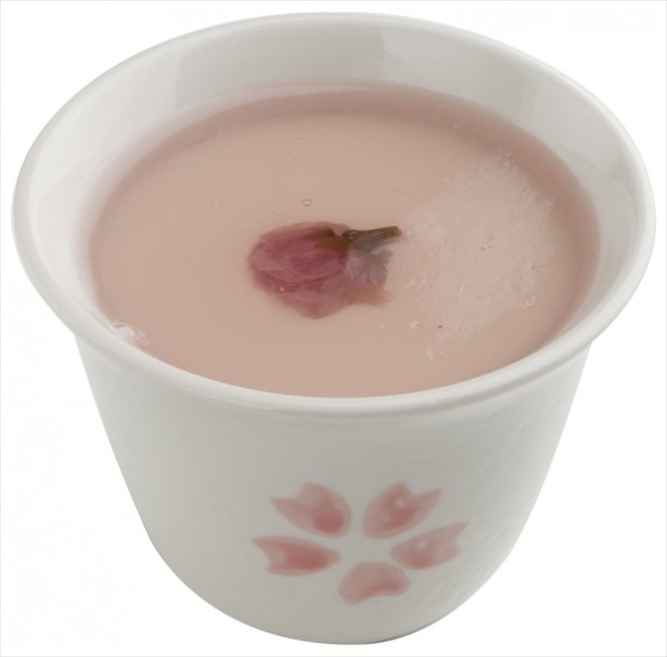 「ル・ピノー」の「桜杏仁」