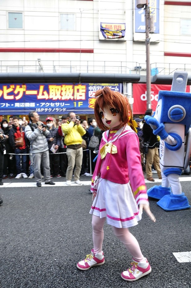 日本橋応援キャラクターの「音々（ねおん）ちゃん」