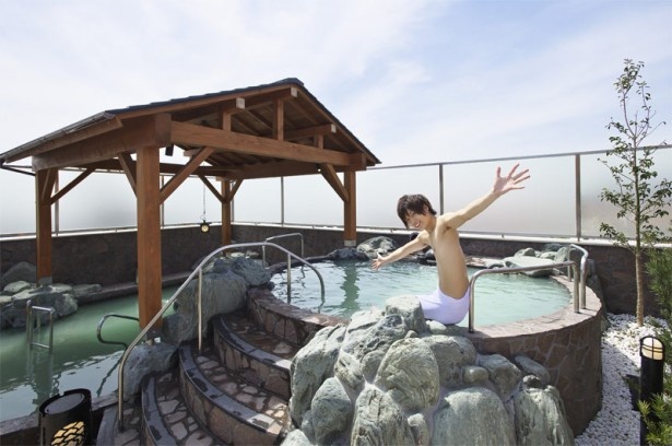 4/14にグランドオープンした「潮芦屋温泉スパ水春」は芦屋マリーナに誕生。劇団Patchの松井勇歩くんが潜入！