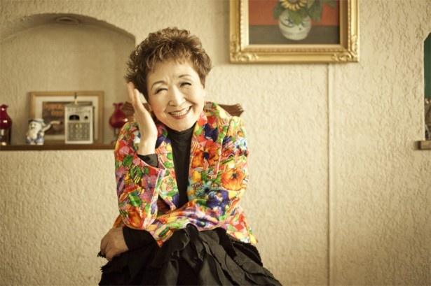 【その1】加藤登紀子がピアフとデートリヒを歌い、演じる！ 全訳詞も手がける“モノオペラ”が5/24（土）、京都・春秋座で
