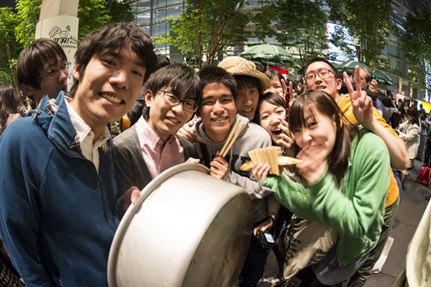 前夜祭ではフラッシュモブを開催。楽器演奏の経験が少しでもある人は是非参加を！