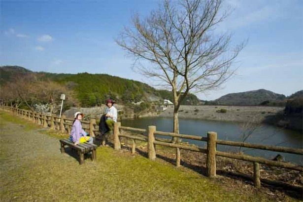 大阪・箕面山の箕面川ダム
