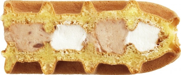 ラム酒がふわっと効いたマロンクリームが美味！フランスの「モンブラン」(141円)