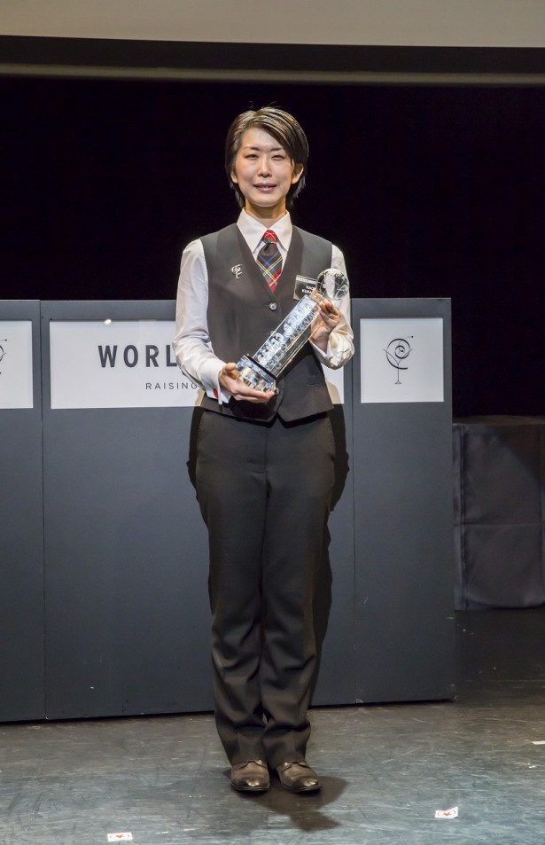 見事、2つの競技で部門優勝を果たし、総合優勝を獲得した倉上香里さん