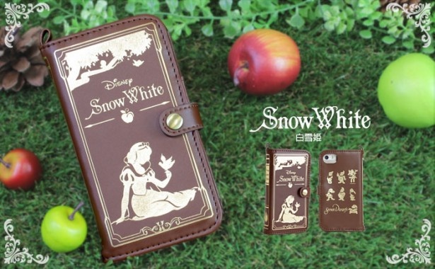 小鳥と戯れる白雪姫が描かれている白雪姫バージョン