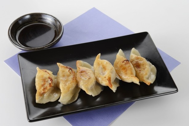 裏でモジャヴが頑張ってるの？「老李の水餃子を焼いてみました。Byモジャヴ」(500円)