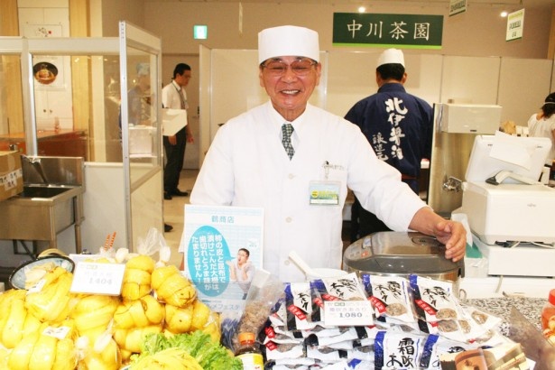 「糸島グルメフェスティバル」が博多阪急で開催中！　スタッフにおすすめの商品を聞こう