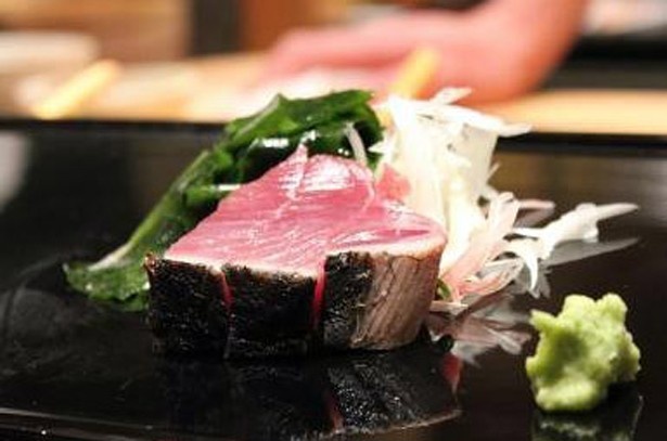 4位｢久兵衛 銀座本店｣(東京都中央区)。落ち着いた雰囲気の寿司店