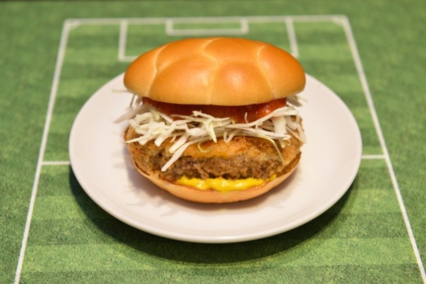 渋谷のマクドナルドで「ジャパンバーガー ビーフメンチ」先行発売！