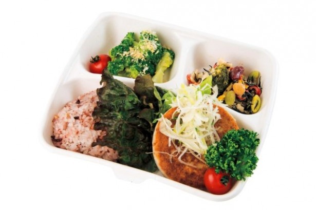 主菜1品、副菜2品を選べるベジキチBOX(700円)