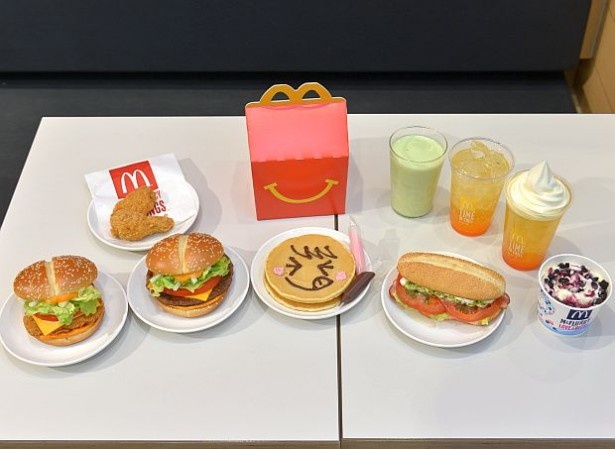 【写真を見る】夏の新商品全8種！