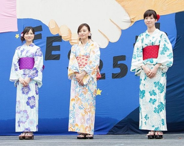 慶應義塾大学のイベントの様子。七夕祭で、「ミス慶應コンテスト2014ファイナリスト」のお披露目イベントが開催された