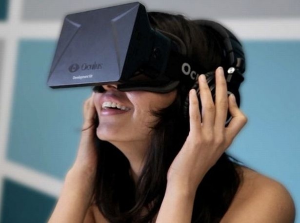 バーチャルデートで使う「オキュラス」。3D映像が映し出され、仮想空間内に実際にいるような感覚に