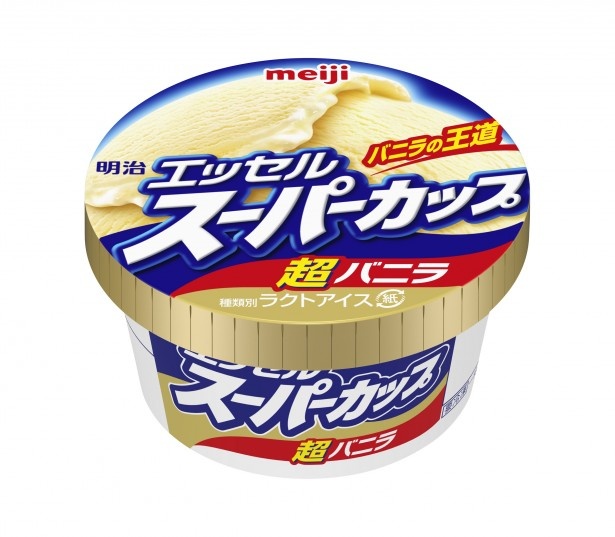 「明治 エッセル スーパーカップ」は超バニラ味、チョコクッキー味、抹茶味、クッキーバニラ味の全4種類