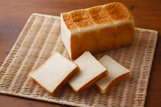 焼き方、厚み、耳あり・なしを選んで注文。あなたの好みは？