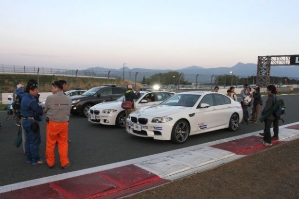 コースウォークの車両展示