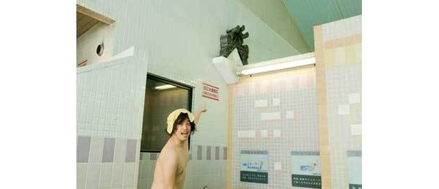 鬼がわらが時代を感じさせてくれます