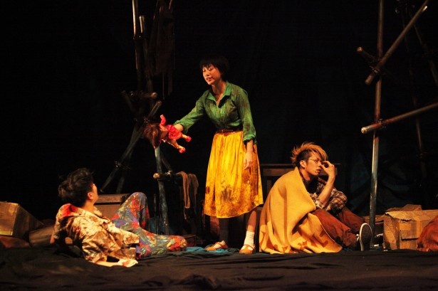 06年の伝説のホラー舞台「山犬」が、オフィス鹿プロデュース公演第2弾として上演中