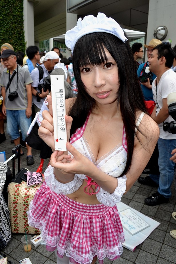 オリジナルのメイド衣装で参加したみーやさん