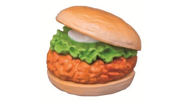 日本で1983年に開発された「チキンフィレサンド」の形をしたマグネット