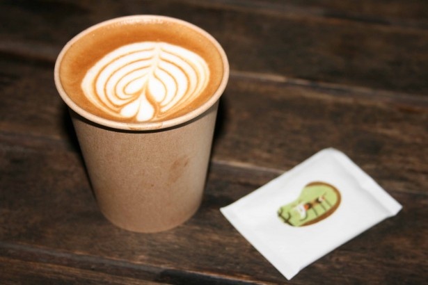 “カフェの街”メルボルンの魅力を伝えるために提供されたジェットスター特製カフェラテ