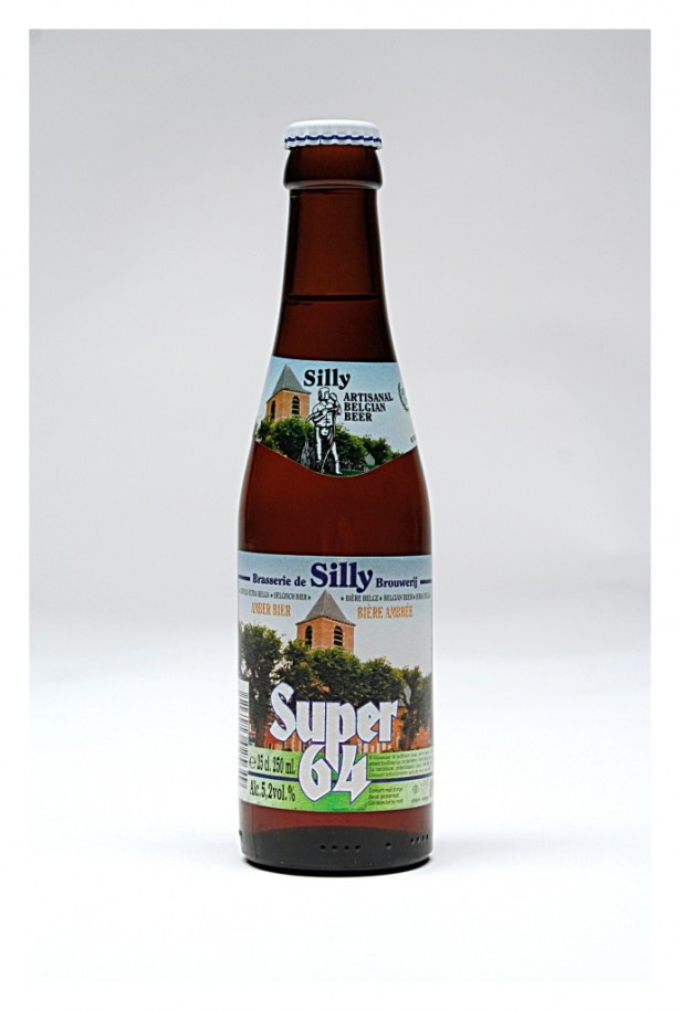 【写真を見る】ベルギー産ビール「スーパー64」(198円)