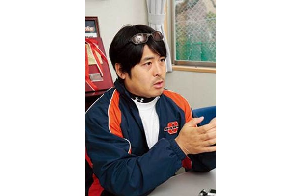練習拠点はJR横浜線の古淵駅から徒歩7分ほど