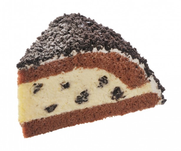 ココアクランチの食感がアクセントの「クッキー＆クリームのケーキ」(399円)