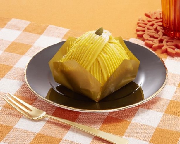 「シェリエドルチェ えびすかぼちゃのモンブランケーキ」(300円)