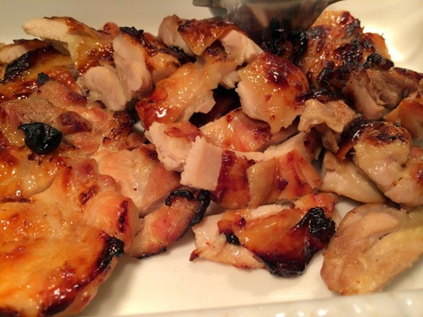 タイ料理の焼き鳥「ガイヤーン」も味わえる