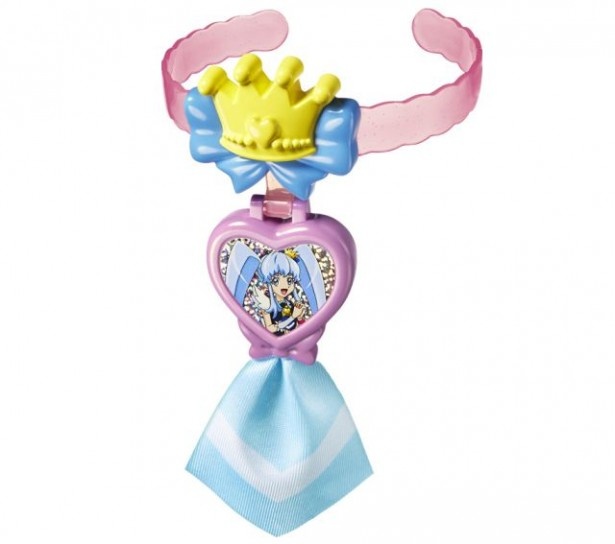 王冠の飾りをクリップとしても使用できる「キュアプリンセス クリップ＆チョーカー」