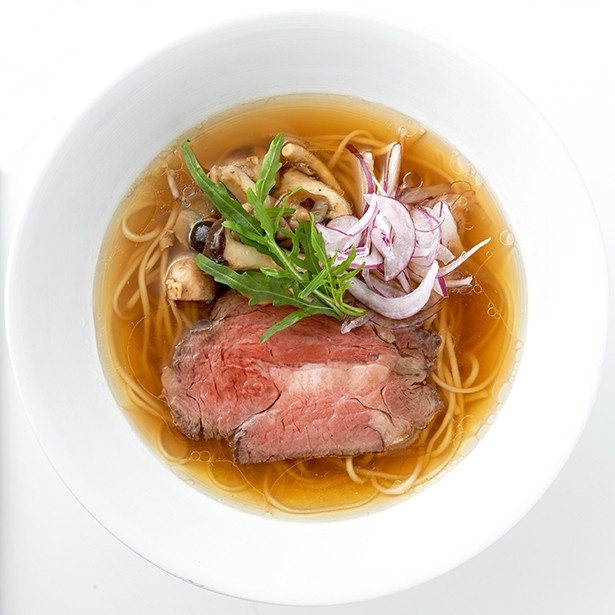 フレンチと和食が融合！ラーメン博物館に“黄金ラーメン”が新登場