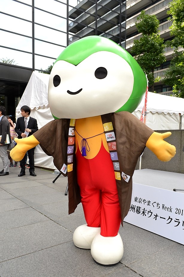 【写真を見る】山口県のPR本部長を務める、ゆるキャラ“ちょるる”も登場！