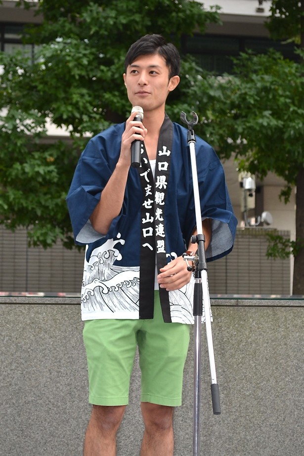 イベントを主催する、ながとFROGS代表取締役の安藤雄紀氏