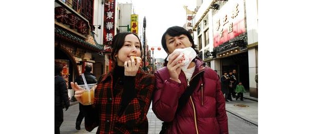 DJ光邦さんとマリアさんをはじめDJさんは美男美女ぞろい。「Video kills radio star」は昔の話ですね