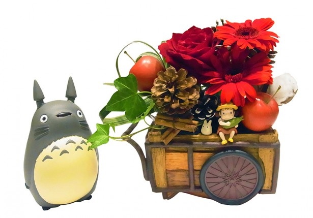 トトロとメイちゃんがお花をお届け かわいいフラワーギフトが続々登場 ウォーカープラス