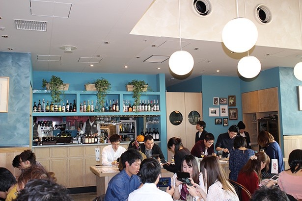 落ち着いた店内で、楽しい「狩りコン」の時間は流れる
