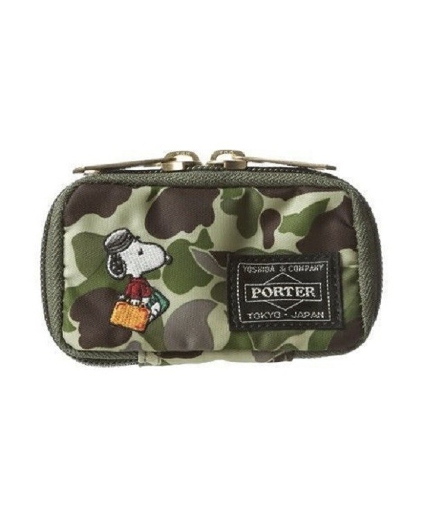 12月上旬から販売の｢KEY CASE CAMO｣(1万800円)。待望のカモフラージュ柄が新登場