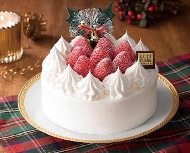ホールの「苺のショートケーキ」(3500円/5号)は記者が最もおすすめしたいクリスマスケーキ！